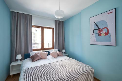 Modern Apartment In Warsaw
