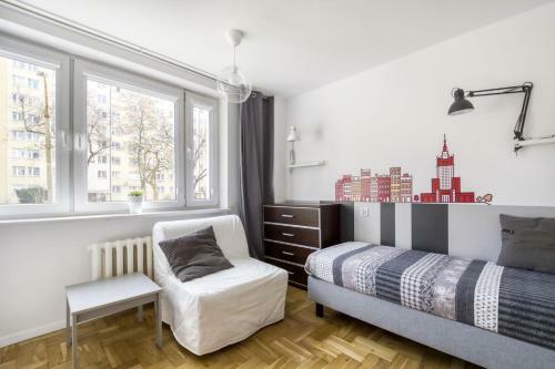 Labo Apartment Metro Plocka