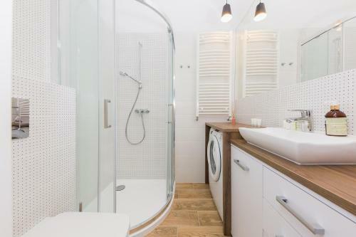 Apartamento Shortstaypoland ?rodkowa