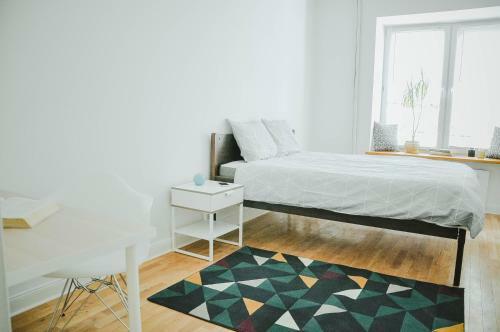 Hostal Art Modern City Centre