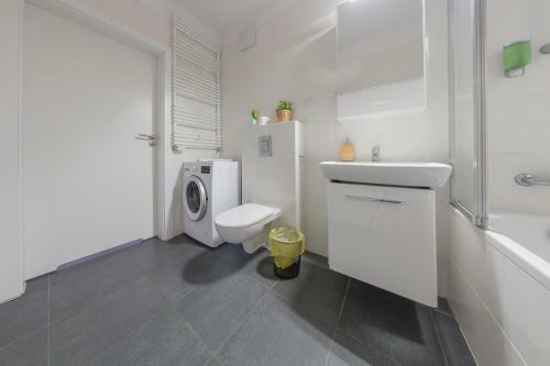 Golden Apartments - Pereca