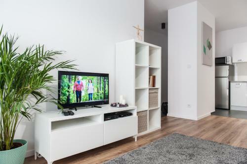 Golden Apartments - Pereca