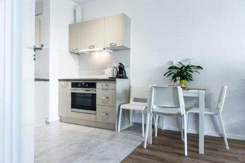 Golden Apartments - Pereca