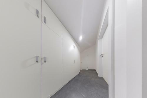 Golden Apartments - Pereca