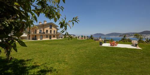 Apartamentos Arumes Do Mar E Monta�a - Viveiro