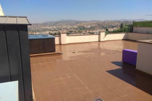 Apartamento Precioso �tico Con Enorme Terraza