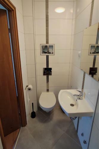 Hostal Pokoje Go?cinne Wieloryb
