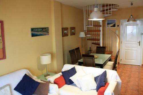 Apartamento Atico de Lujo En Zahara de Los Atunes