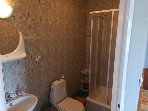 Hostal Apartament I Pokoje Go?cinne Budnik