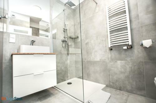 Apartamento Batogospot Towers