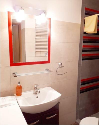 Beautiful Apartment In Downtown Wroc?aw
