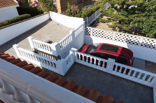 Chalet En Matalasca�as A 300 Metros de La Playa