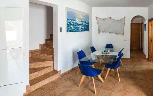Chalet En Matalasca�as A 300 Metros de La Playa