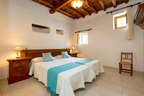 Villa In Ibiza Town, Sleeps 1214 - Can Monte