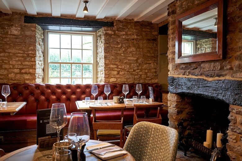 Hotel The Horse And Groom Inn