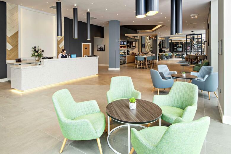 Oxford Abingdon Four Pillars Hotel