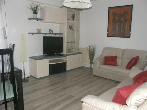 Apartamento �tico Con Terraza En La Jota