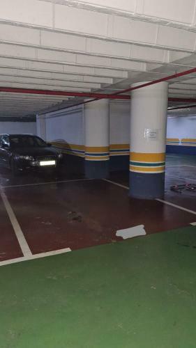 Apartamento Con Garaje Privado En El Centro - Dos Torres �owyn