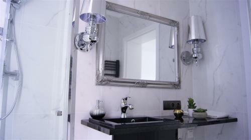 Przestronny Apartament Contento- Wroc?aw Centrum