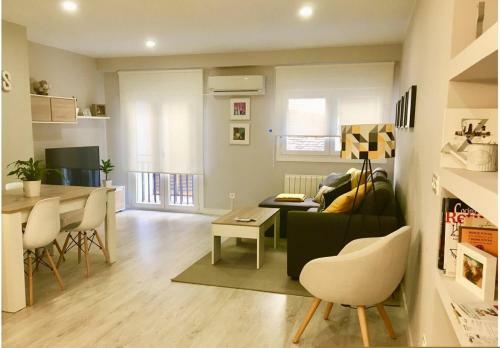 Zaragoza Centro Antiguo Spain - Apartamento Nuevo