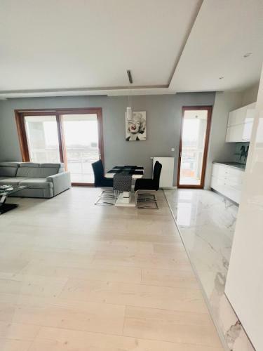 Luna Deluxe Apartment Old Town