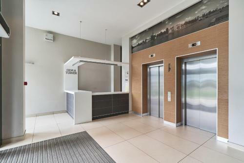 Apartments Odra Tower Wroc?aw By Renters