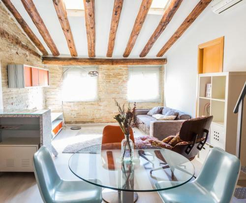 Apartamento Fantastica Buhardilla Pz. Pilar