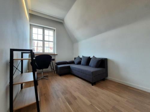 Rynek 51 - Pod Z?otym P�?ksi??ycem