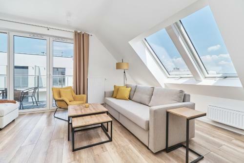 Luxurious Apartment Wroc?aw Kowale By Renters