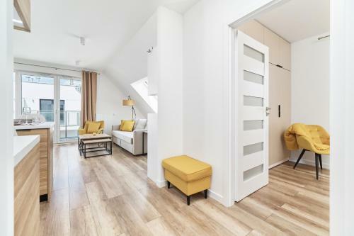 Luxurious Apartment Wroc?aw Kowale By Renters