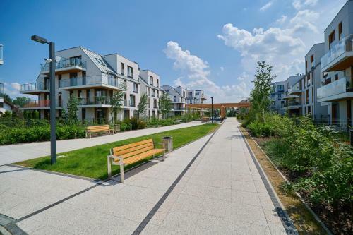 Luxurious Apartment Wroc?aw Kowale By Renters