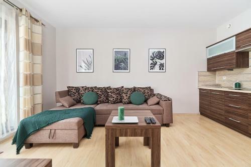 Apartment Wroc?aw Krawiecka By Renters
