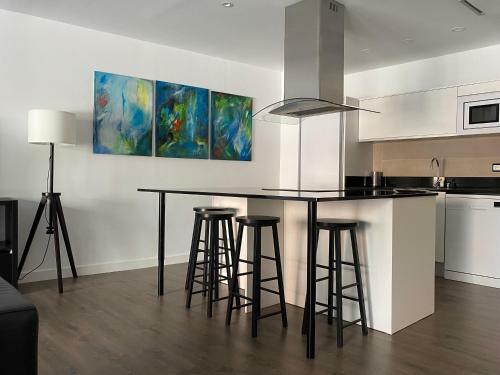 Lc Apartamentos C�sar Augusto