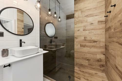Browary Wroclawskie Apartments By Renters