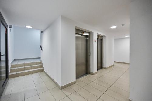 Luxurious Apartments Walonska By Renters