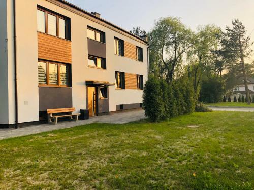 Apartamento Noclegi D?bowy Zak?tek