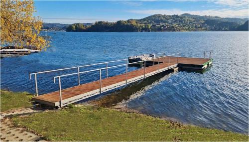 Villa The Lake House - Dom Nad Samym Jeziorem Ro?nowskim