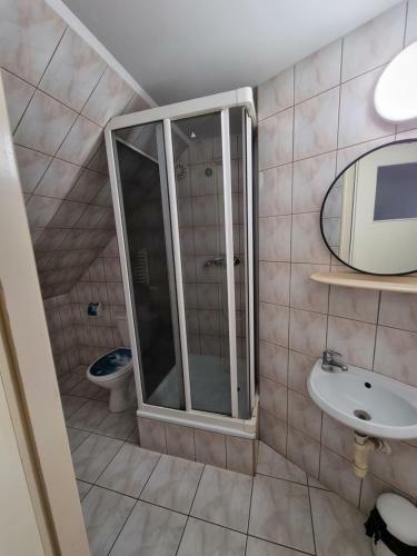 Bed & Breakfast Karczma Regionalna M?yn