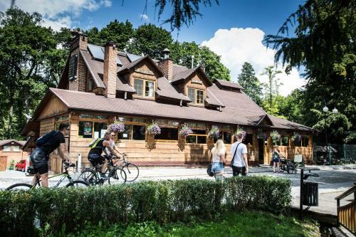 Bed & Breakfast Karczma Regionalna M?yn
