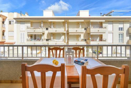Apartamento A 200 M Del Puerto, Bonanza 15 1c