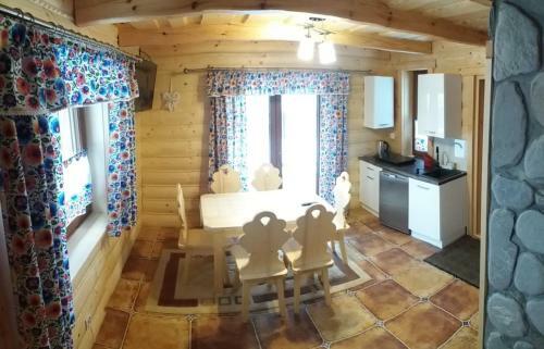 Lodge Domki Podwiatracze