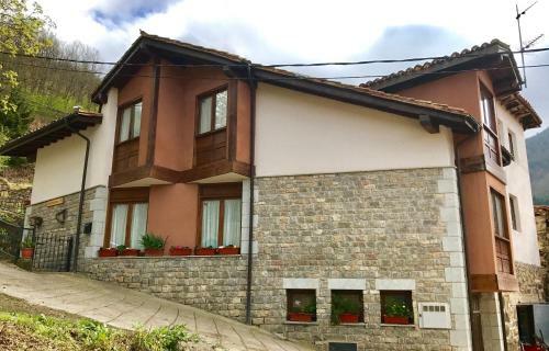 Apartamentos Rurales Los Nogales
