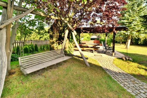 Holiday Home, Oswino