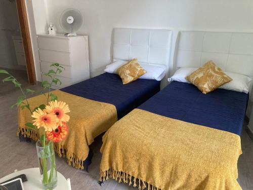 Apartamentos Eva Y Lola