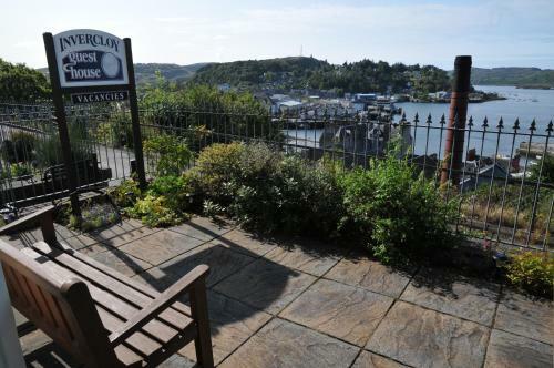 Hostal Invercloy Guest House