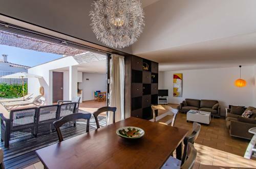 3 Bedroom Villa, Private Pool, Biniancolla, Near Punta Prima