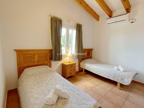Villa Isabel In Cala En Porter