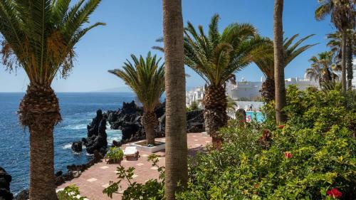 Ocean Front Two Bedroom Apartment