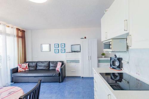 Ocean Breeze Apartment