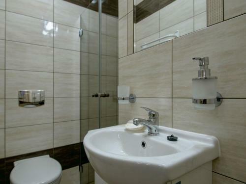 Bed & Breakfast Pokoje Go?cinne ?wiat?omir